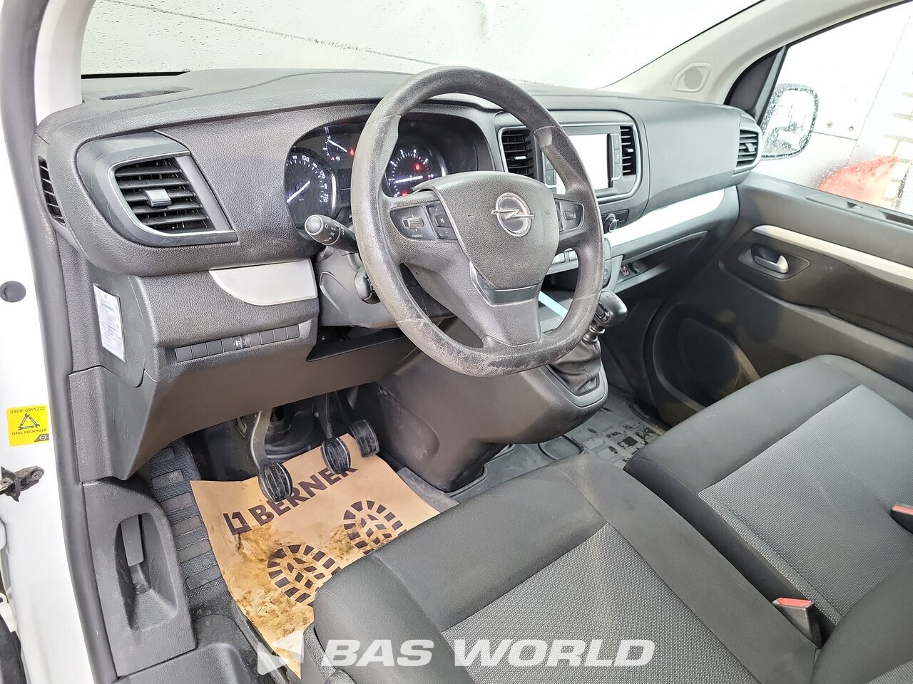 Other : Opel Vivaro 122PK Fourgons utilitaires