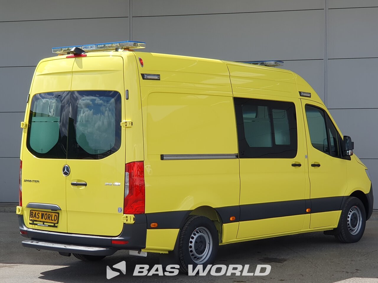 Other : Mercedes Sprinter 319 CDI Ambulance