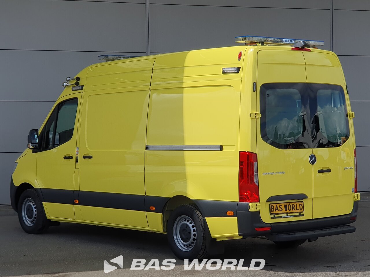 Other : Mercedes Sprinter 319 CDI Ambulance