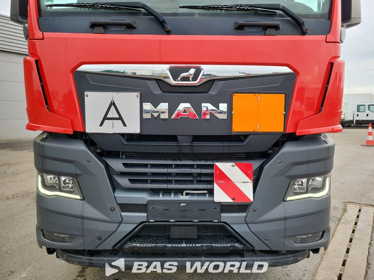 Other : MAN TGX26.470 6X2 VDL Type:S-21-6200 camion à bras