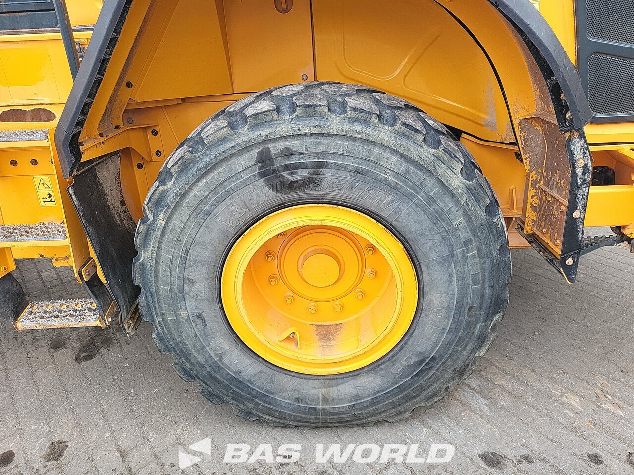 Other : Hyundai HL955 Chargeuse sur pneus