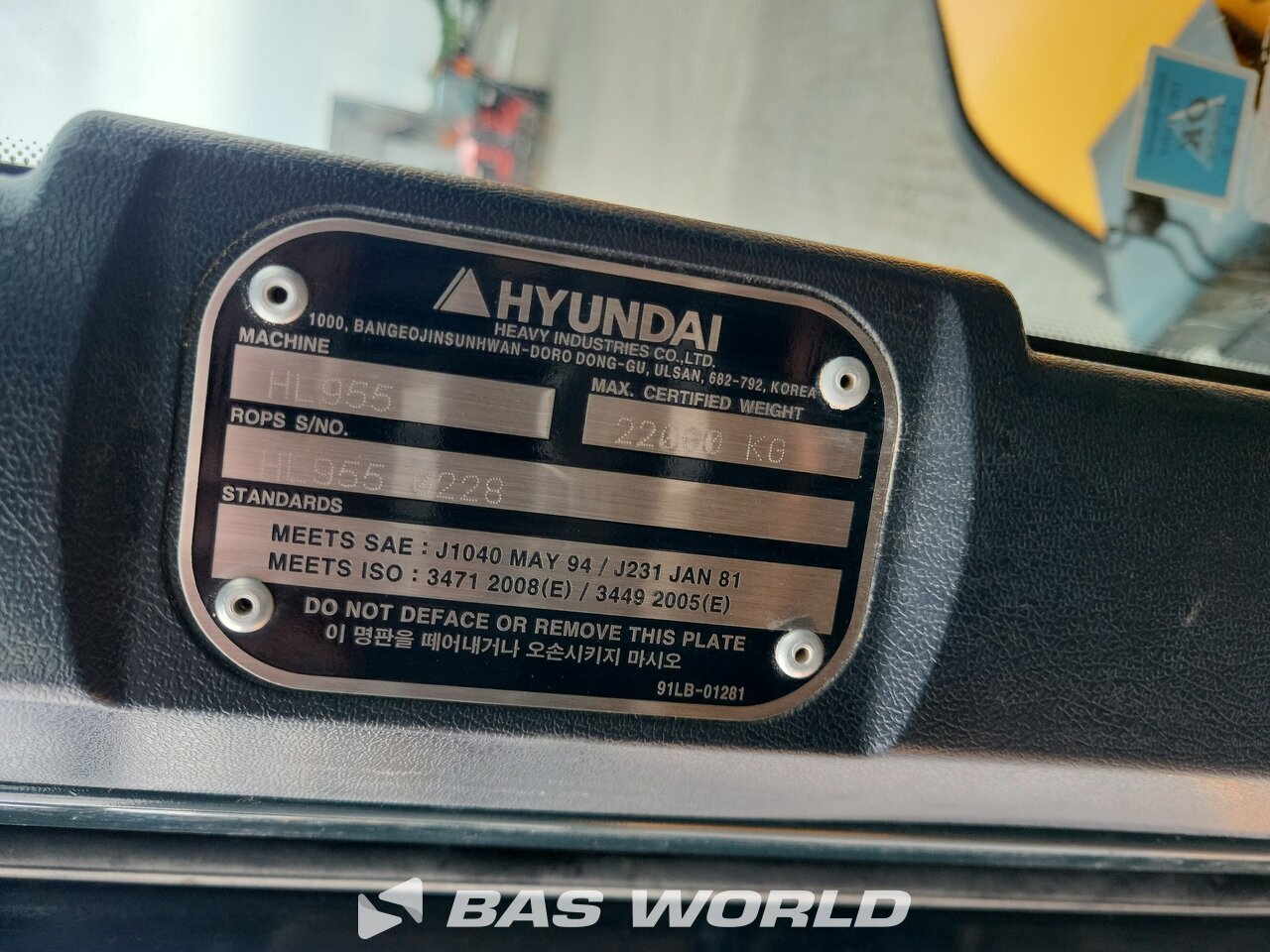 Other : Hyundai HL955 Chargeuse sur pneus