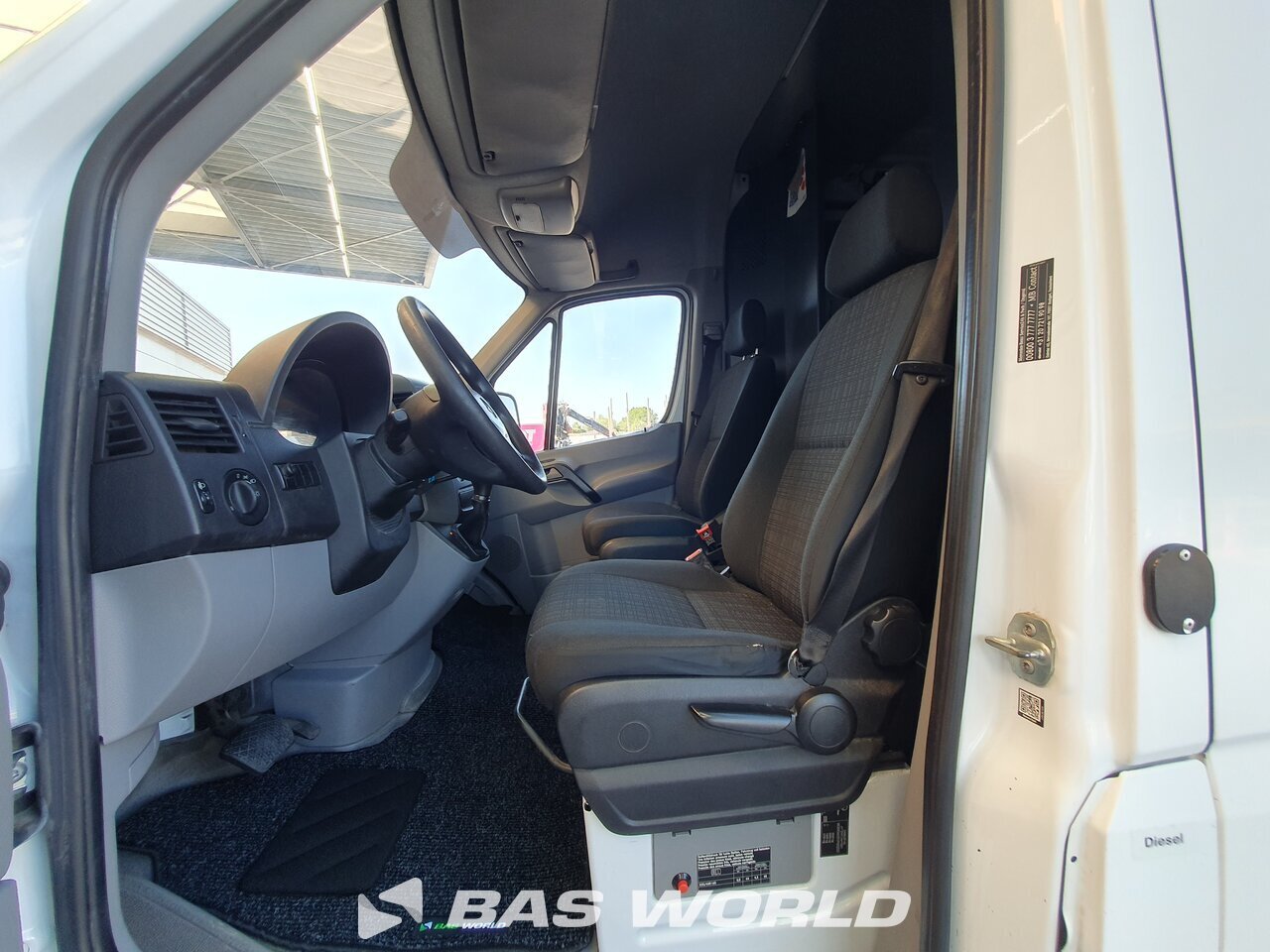 Other : Mercedes Sprinter 311 CDI Fourgons utilitaires