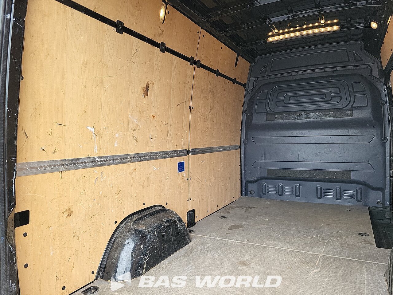 Other : Mercedes Sprinter 317 CDI Fourgons utilitaires