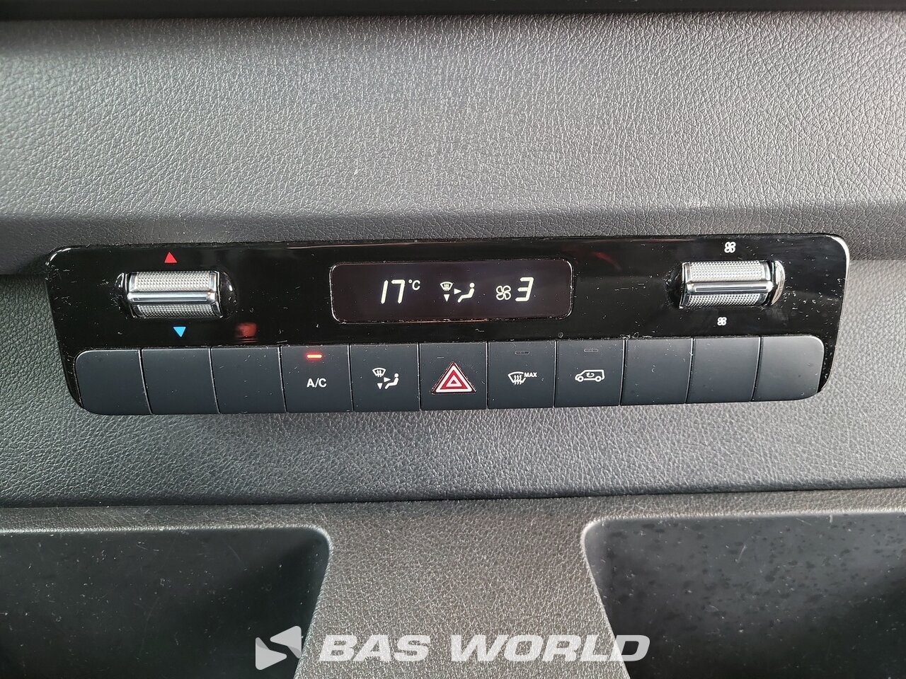 Other : Mercedes Sprinter 317 CDI Fourgons utilitaires
