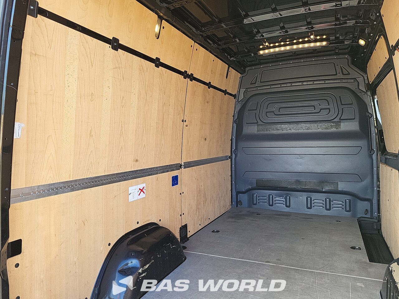 Other : Mercedes Sprinter 317 CDI Fourgons utilitaires
