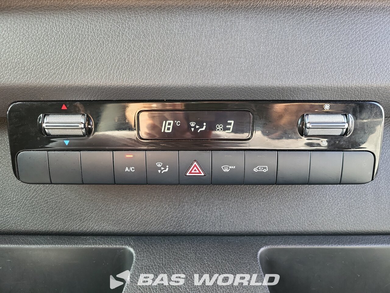 Other : Mercedes Sprinter 317 CDI Fourgons utilitaires