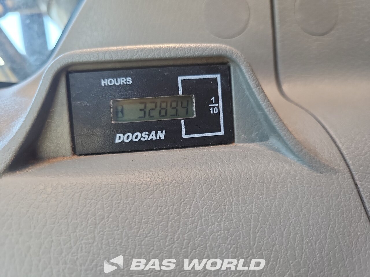 Other : Doosan DX300 LC-5 Pelle sur chenilles