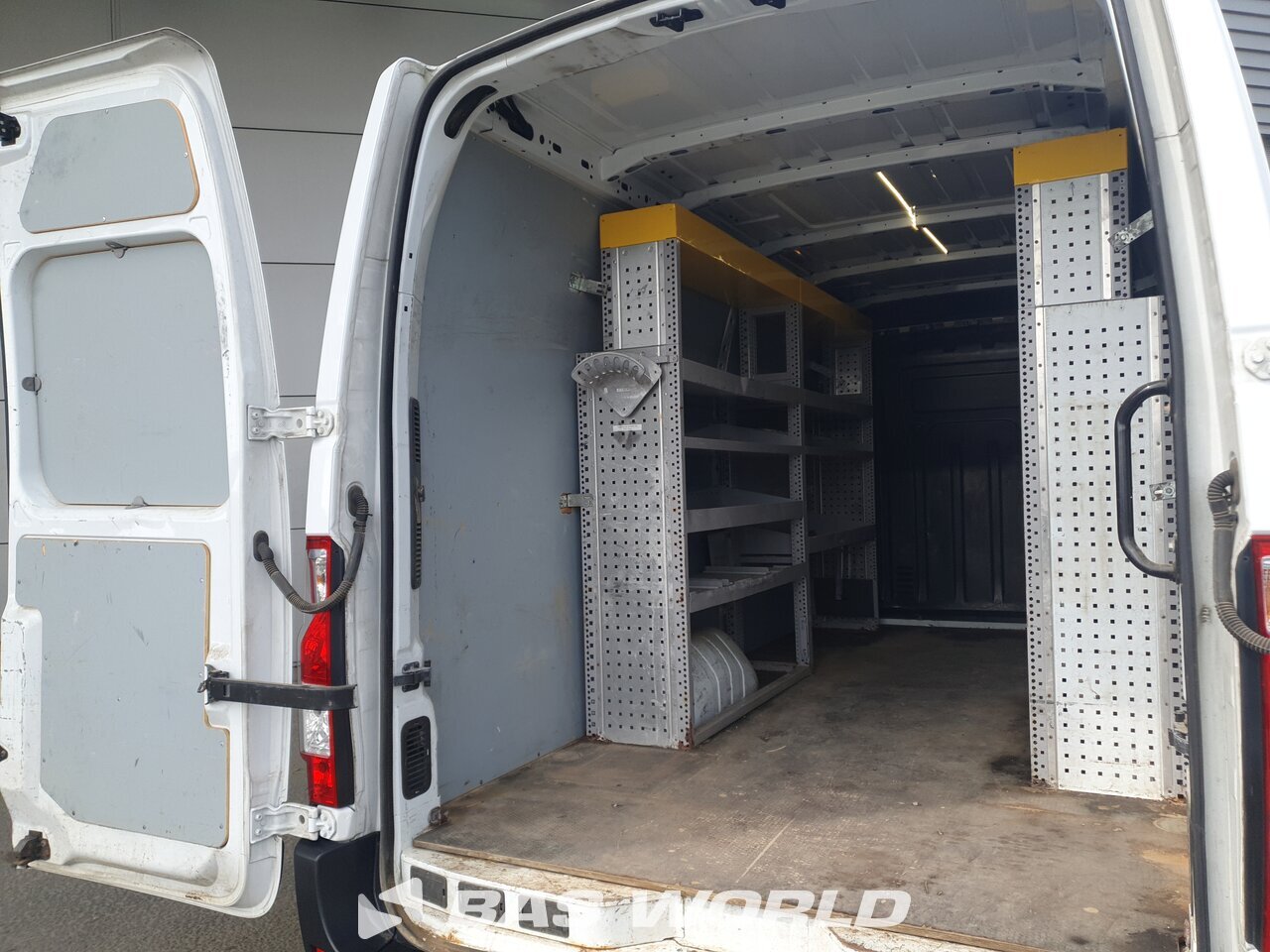 Other : Renault Master 165PK Fourgons utilitaires
