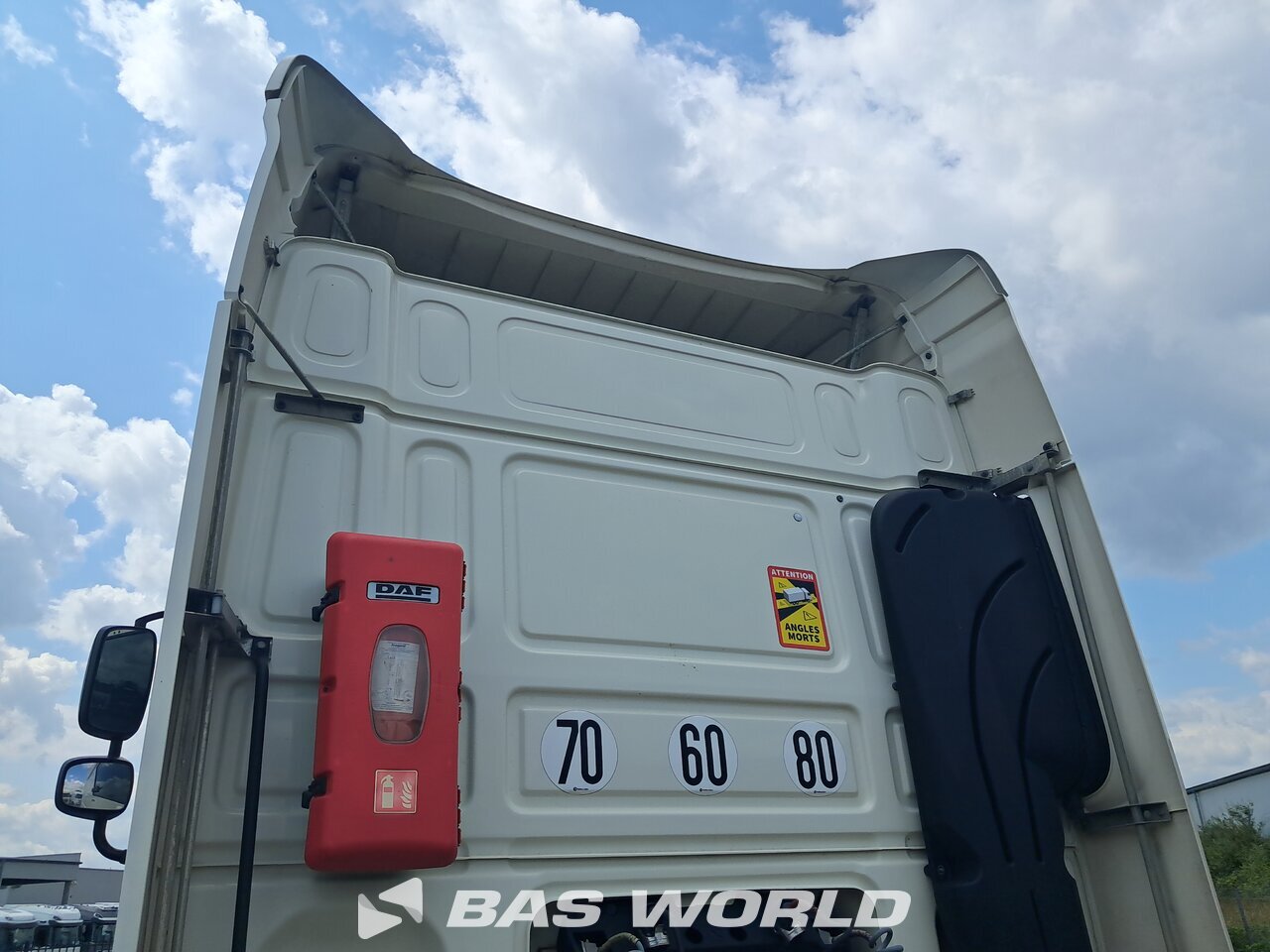Back of cabin : DAF XF 480 4X2 Tracteur routier