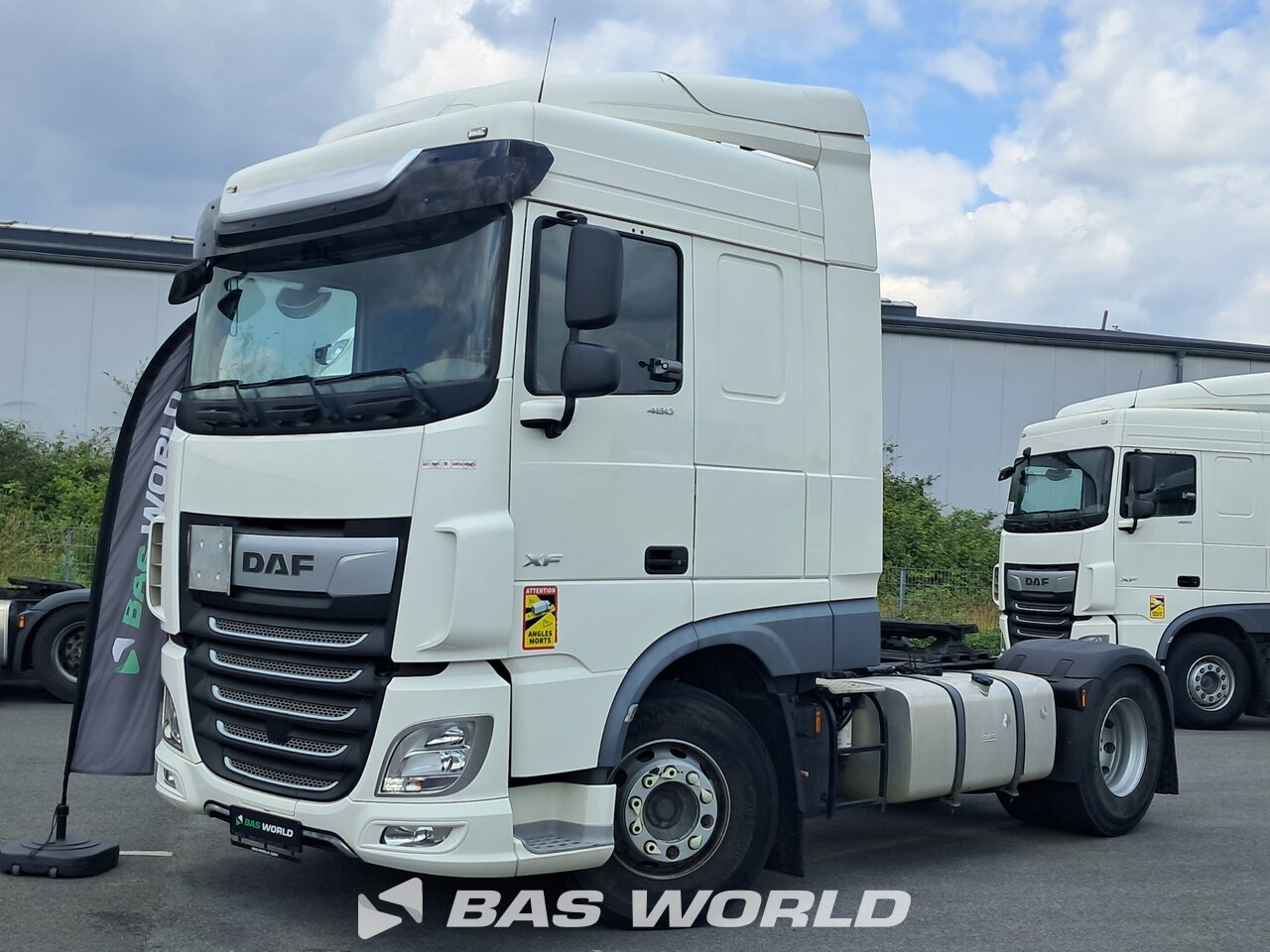 Front left : DAF XF 480 4X2 Tracteur routier