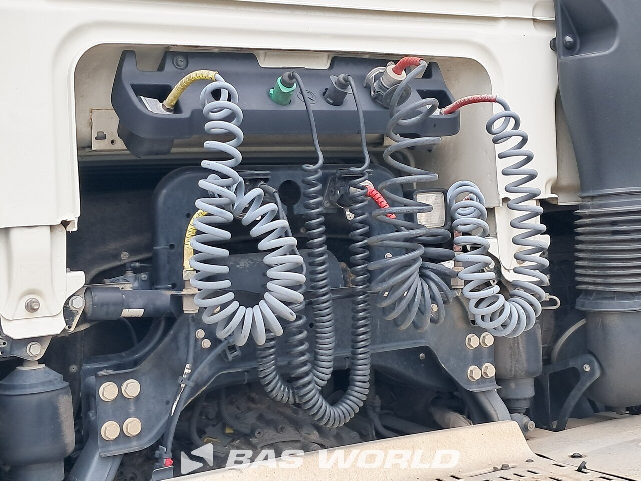 Trailer connections : DAF XF 480 4X2 Tracteur routier