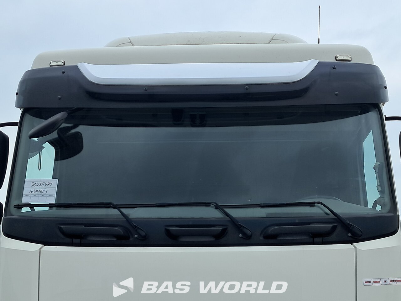Windshield : DAF XF 480 4X2 Tracteur routier