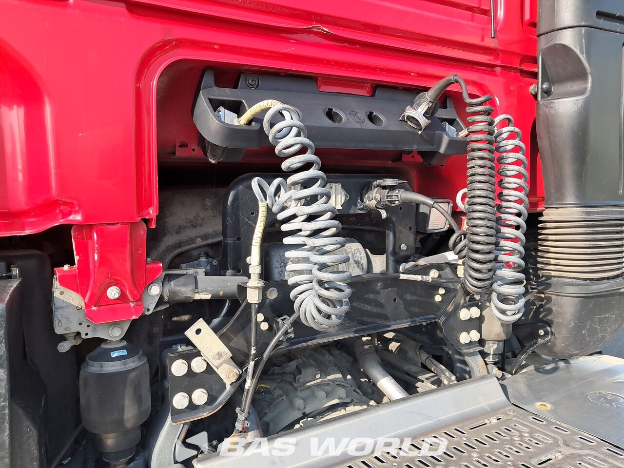 Trailer connections : DAF XF 530 4X2 Tracteur routier