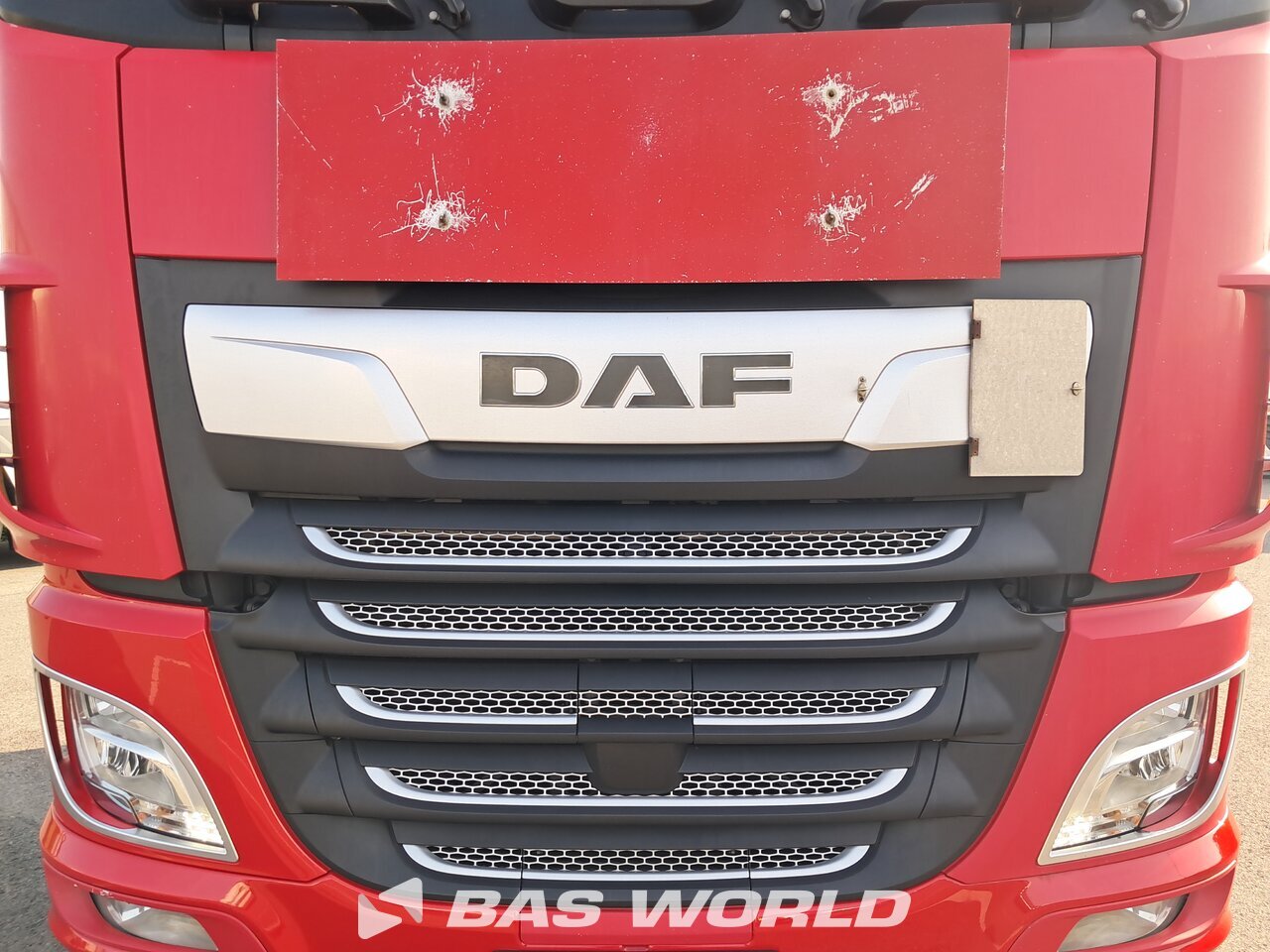Grille : DAF XF 530 4X2 Tracteur routier