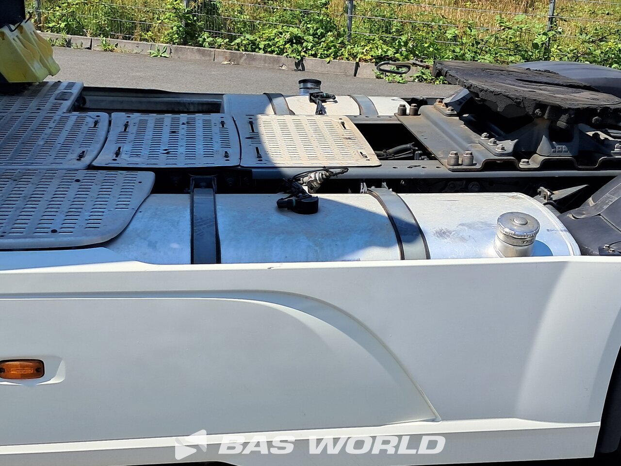 Fuel tanks : DAF XF 480 4X2 Tracteur routier