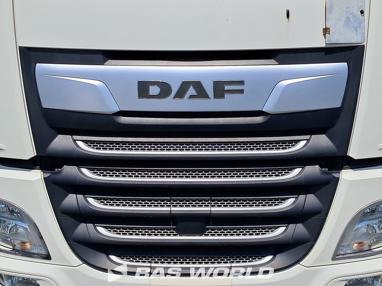 Grille : DAF XF 480 4X2 Tracteur routier