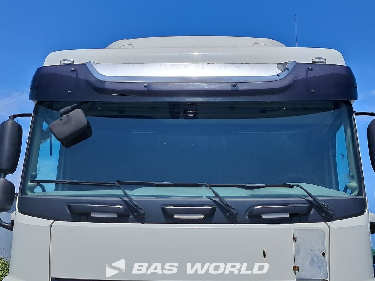 Windshield : DAF XF 480 4X2 Tracteur routier