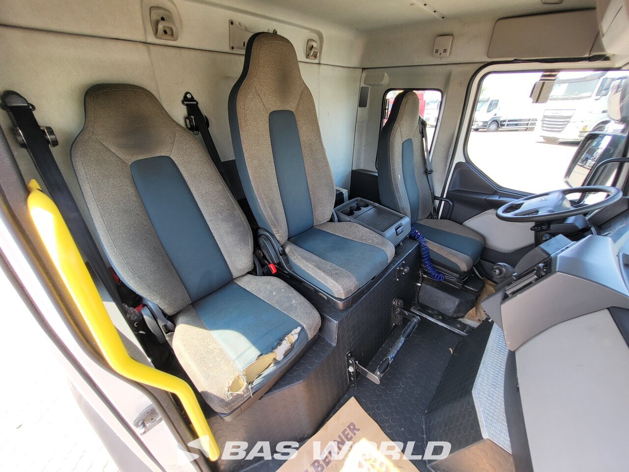 Other : Volvo FE 320 6X2 Zoeller. Type: MEDXL0A Camion d'ordures