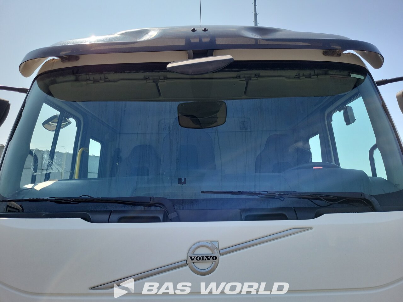Other : Volvo FE 320 6X2 Zoeller. Type: MEDXL0A Camion d'ordures