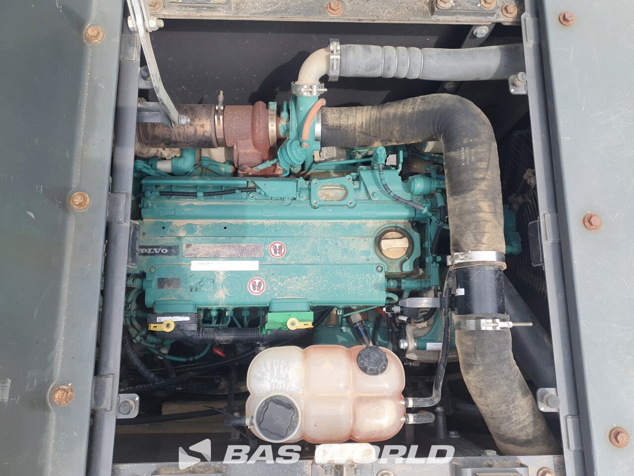 Other : Volvo EC220 E L Pelle sur chenilles