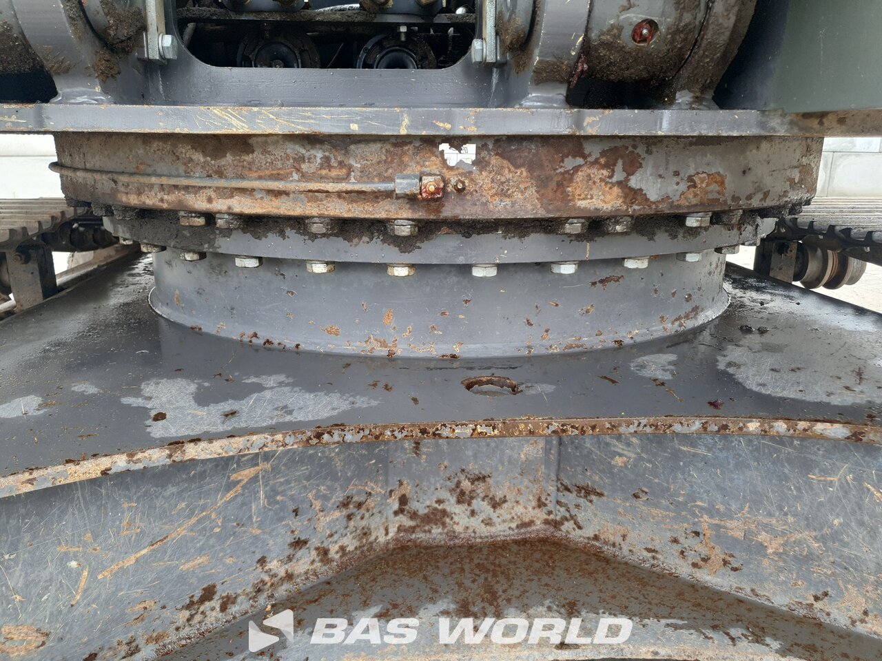 Other : Volvo EC220 E L Pelle sur chenilles