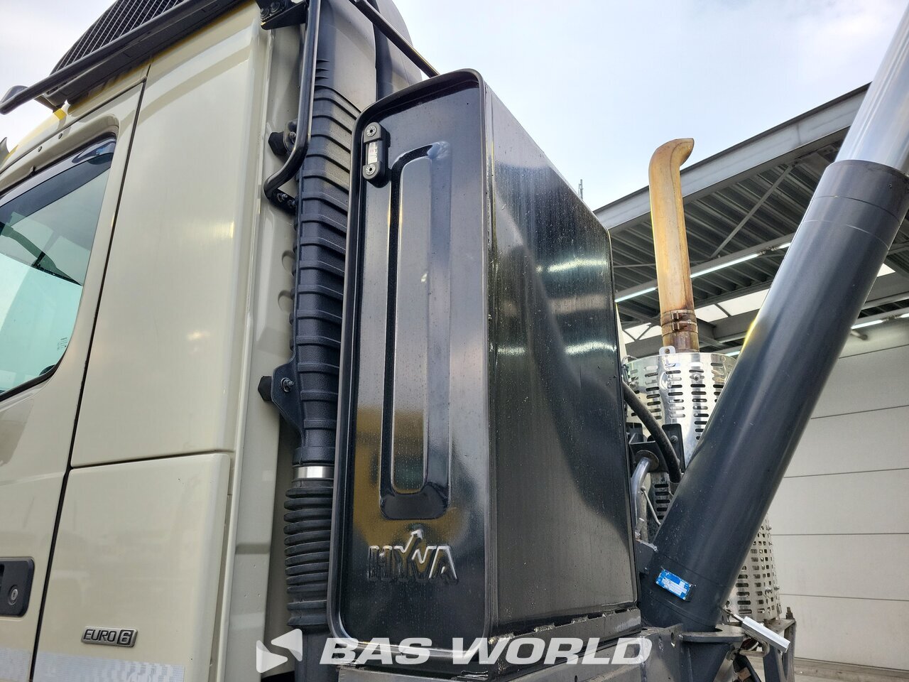 Other : Volvo FMX 460 10X4 AJK Camion Benne