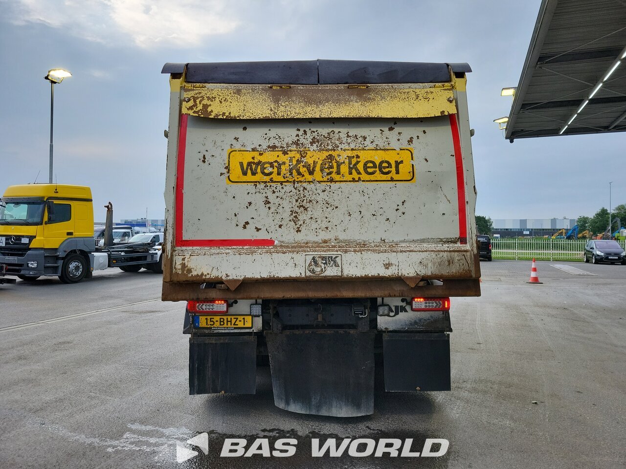 Other : Volvo FMX 460 10X4 AJK Camion Benne