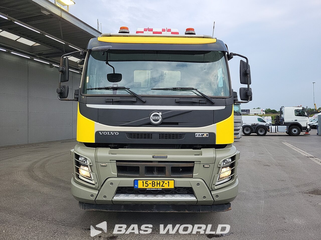 Other : Volvo FMX 460 10X4 AJK Camion Benne