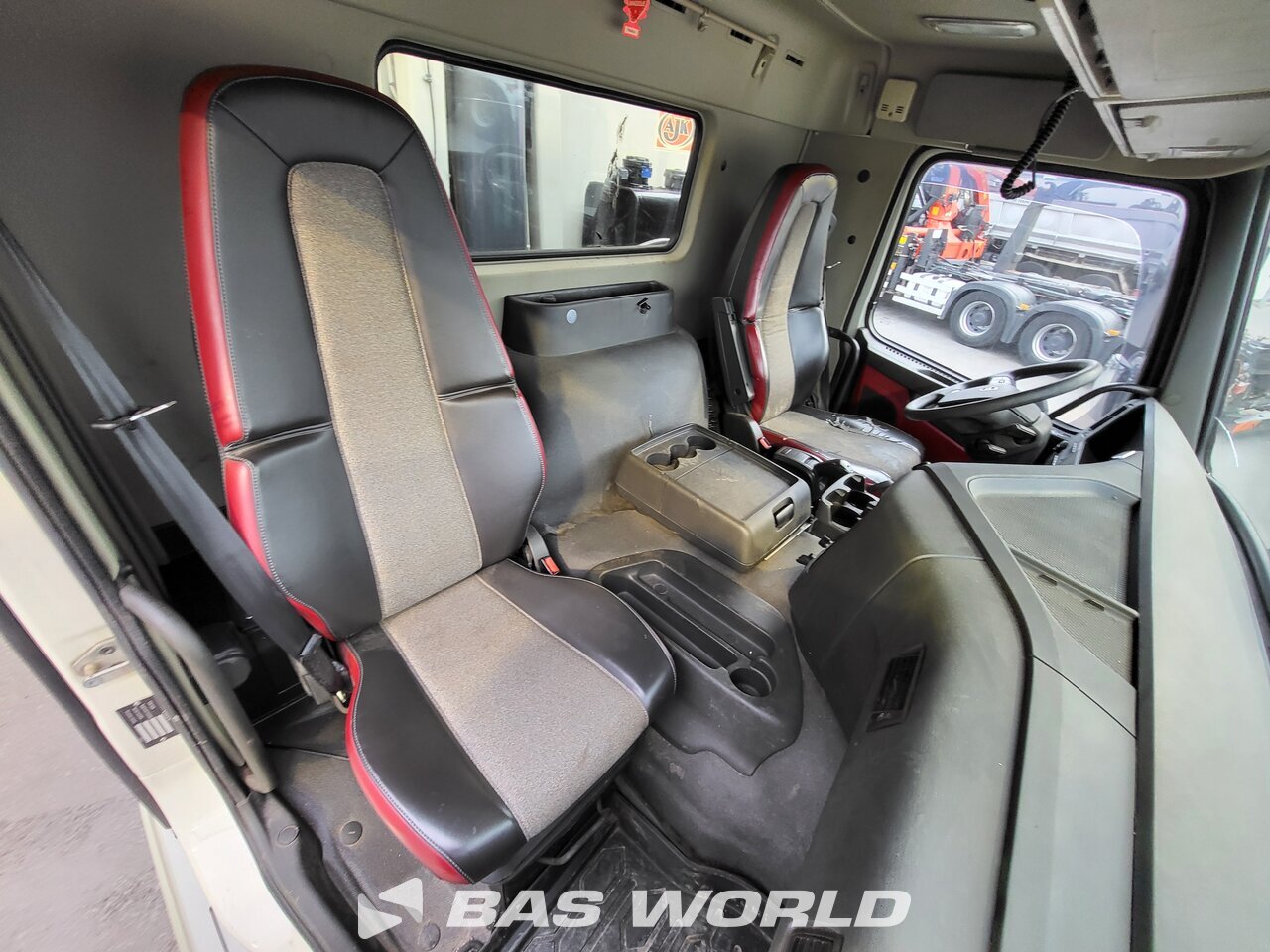 Other : Volvo FMX 460 10X4 AJK Camion Benne