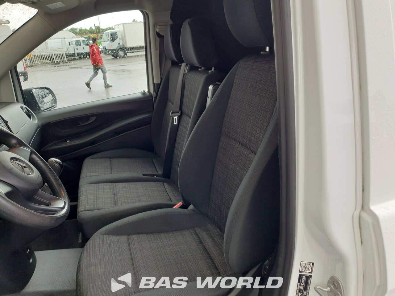 Other : Mercedes Vito 110 Fourgons utilitaires