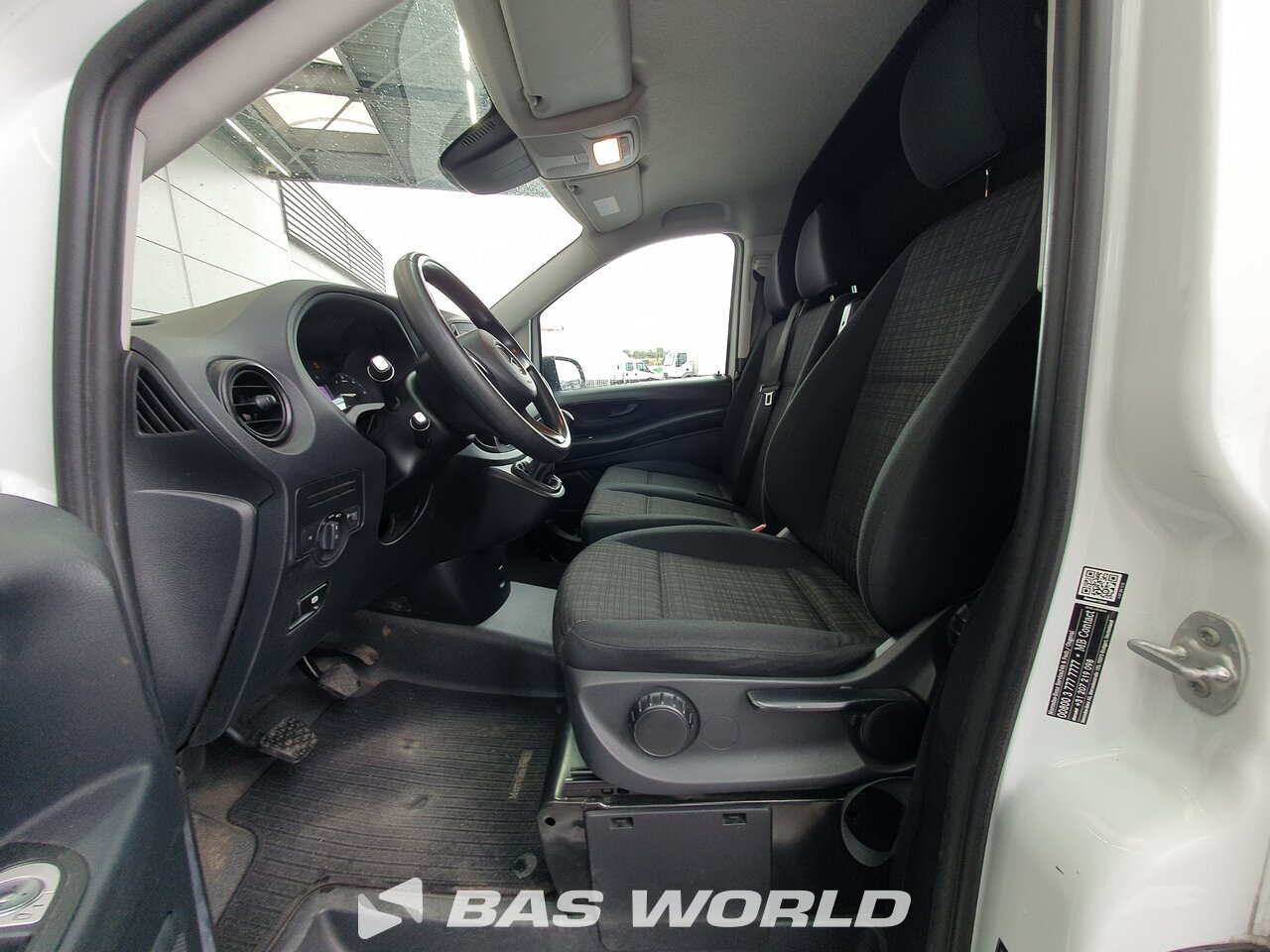 Other : Mercedes Vito 110 Fourgons utilitaires