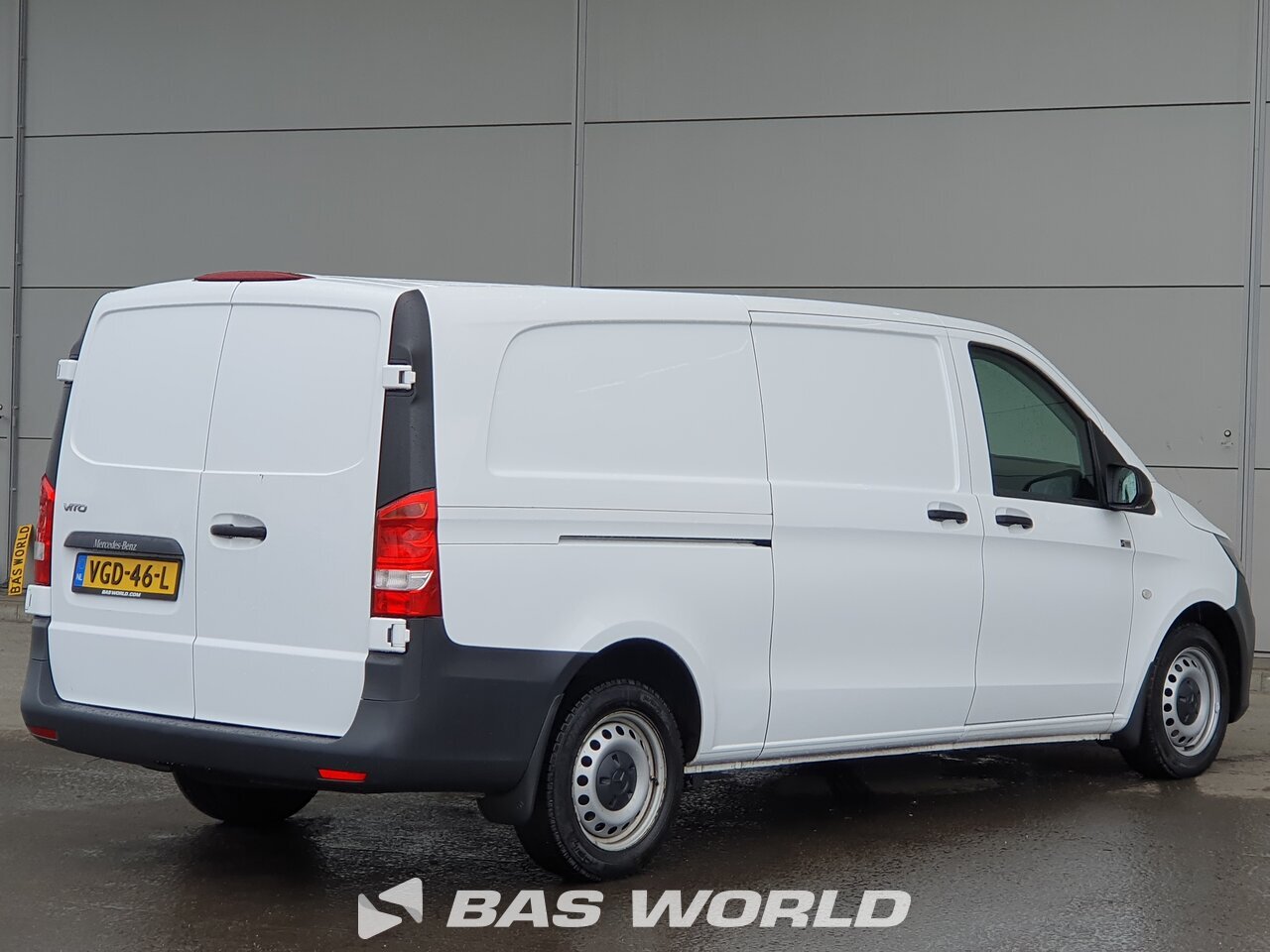 Other : Mercedes Vito 110 Fourgons utilitaires