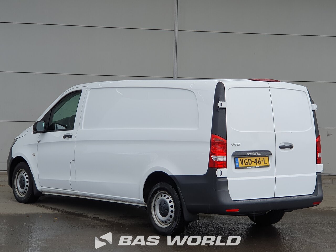 Other : Mercedes Vito 110 Fourgons utilitaires