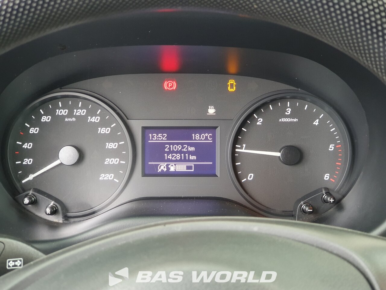 Other : Mercedes Vito 110 Fourgons utilitaires