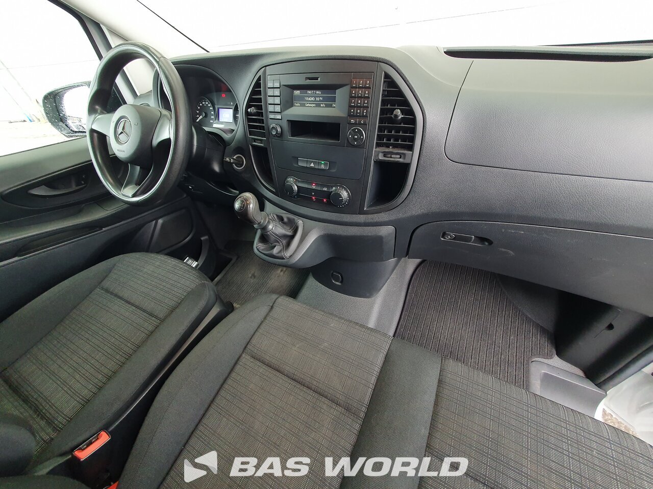 Other : Mercedes Vito 110 Fourgons utilitaires