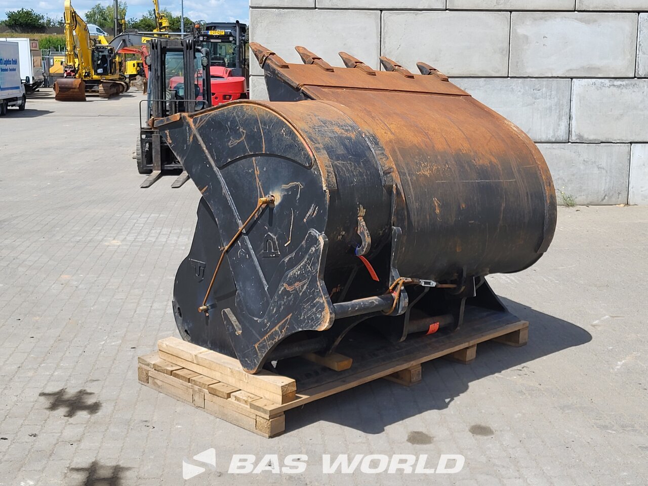 Other : Doosan DX225 LC-5 Pelle sur chenilles
