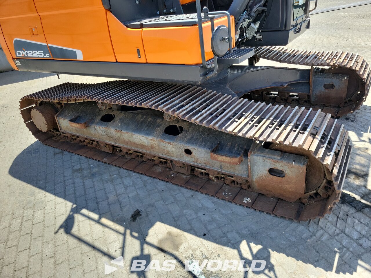 Other : Doosan DX225 LC-5 Pelle sur chenilles