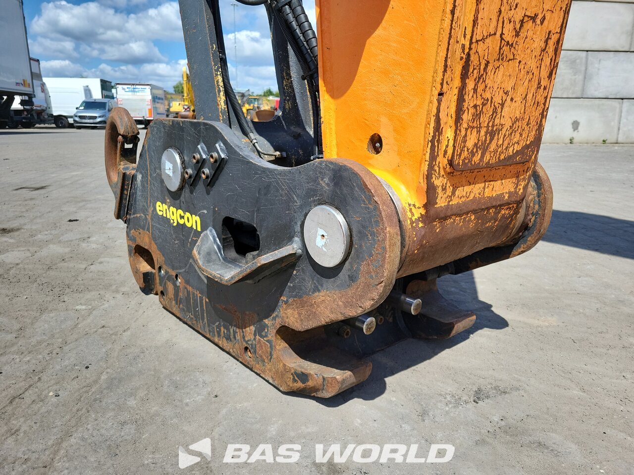 Other : Doosan DX225 LC-5 Pelle sur chenilles