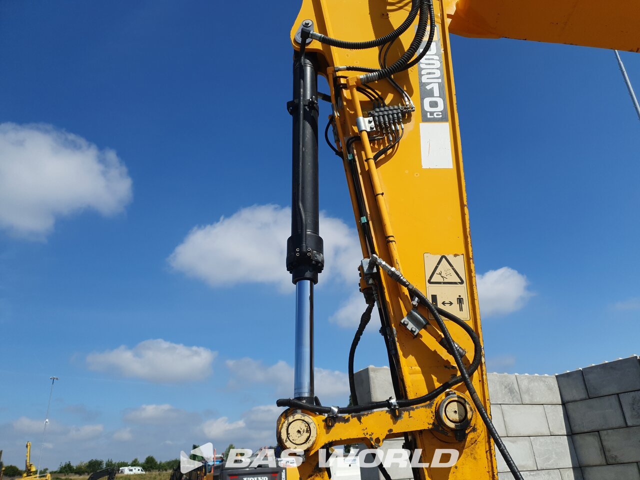 Other : JCB JS210 Pelle sur chenilles