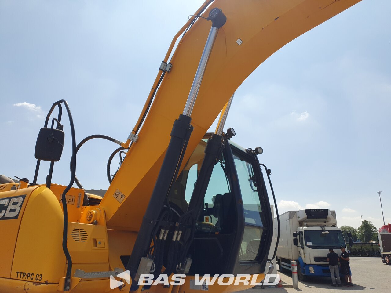 Other : JCB JS210 Pelle sur chenilles