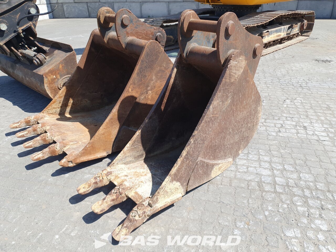 Other : JCB JS210 Pelle sur chenilles