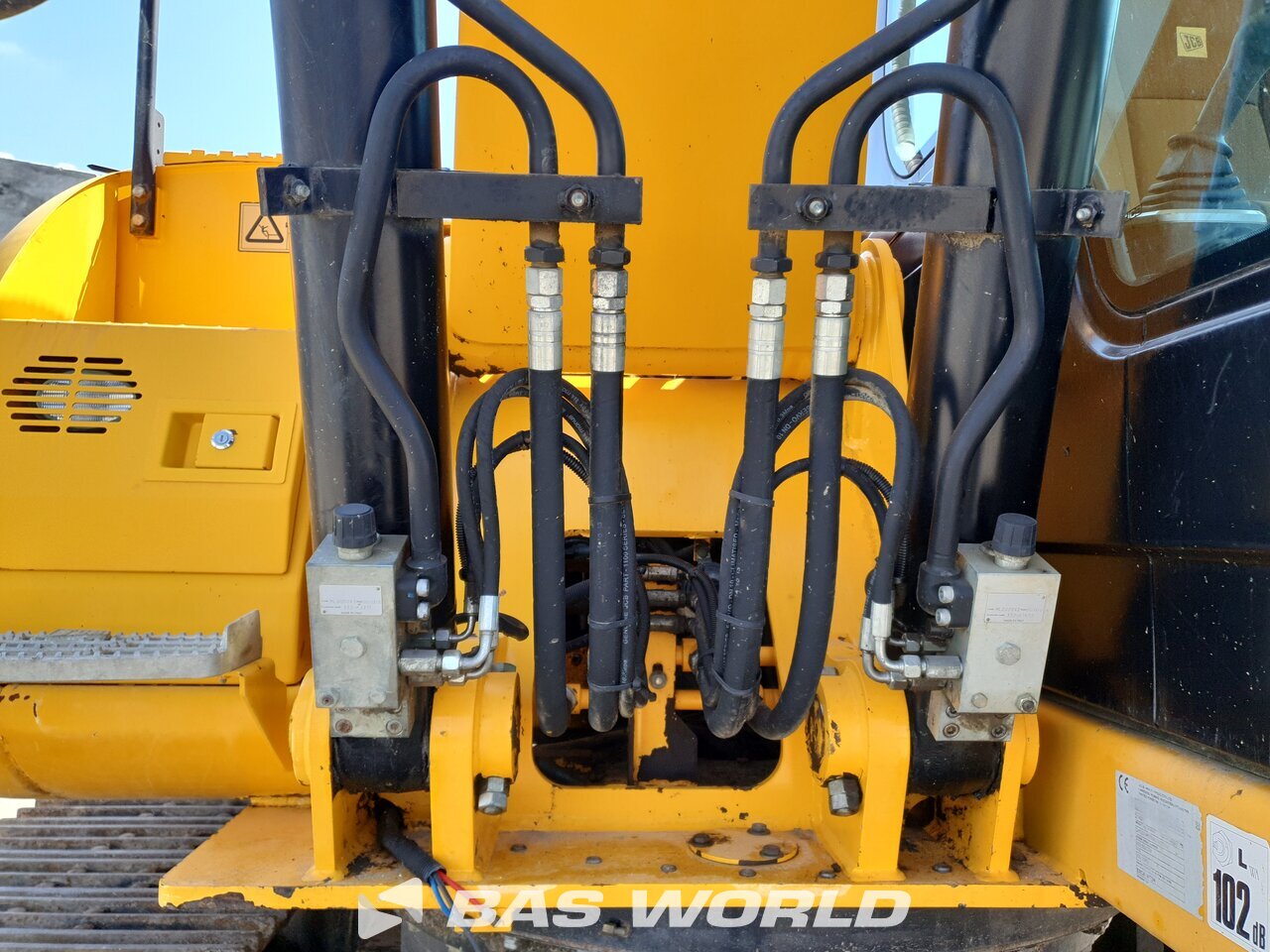 Other : JCB JS210 Pelle sur chenilles