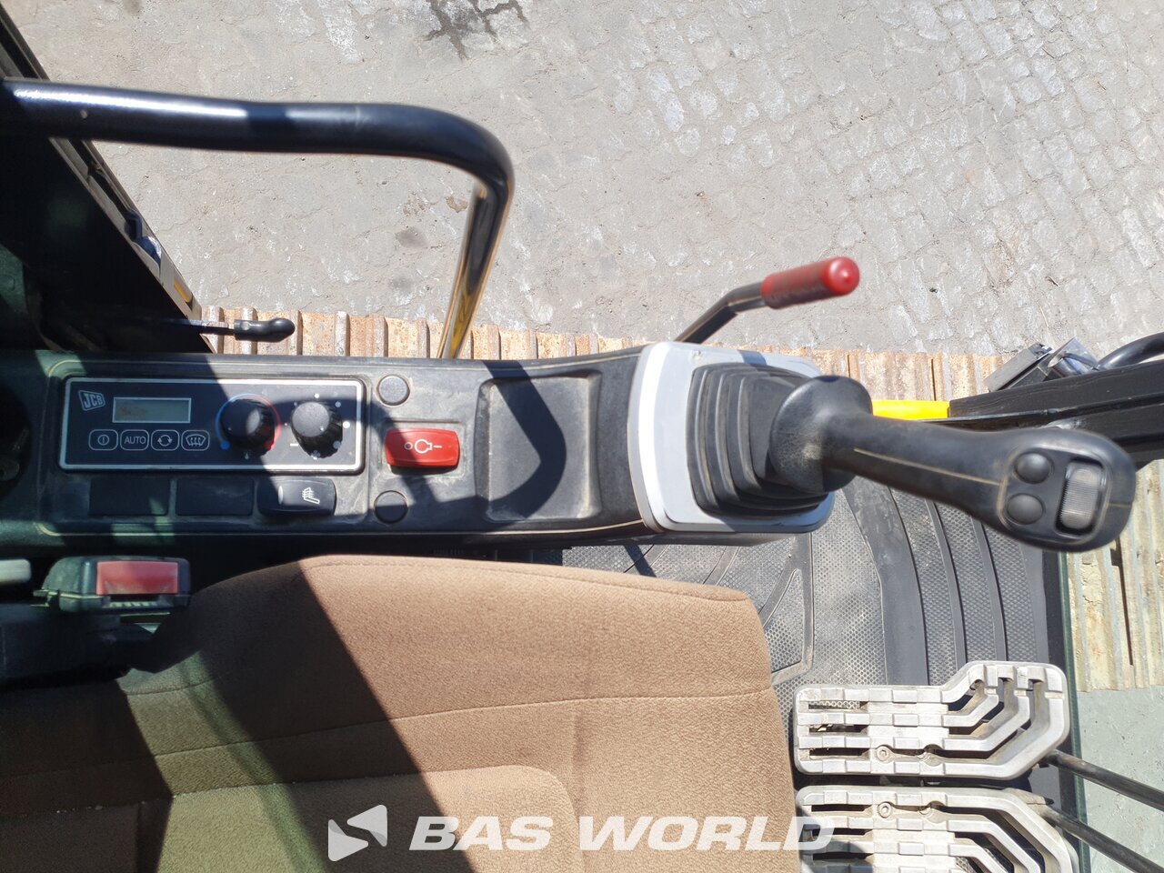 Other : JCB JS210 Pelle sur chenilles