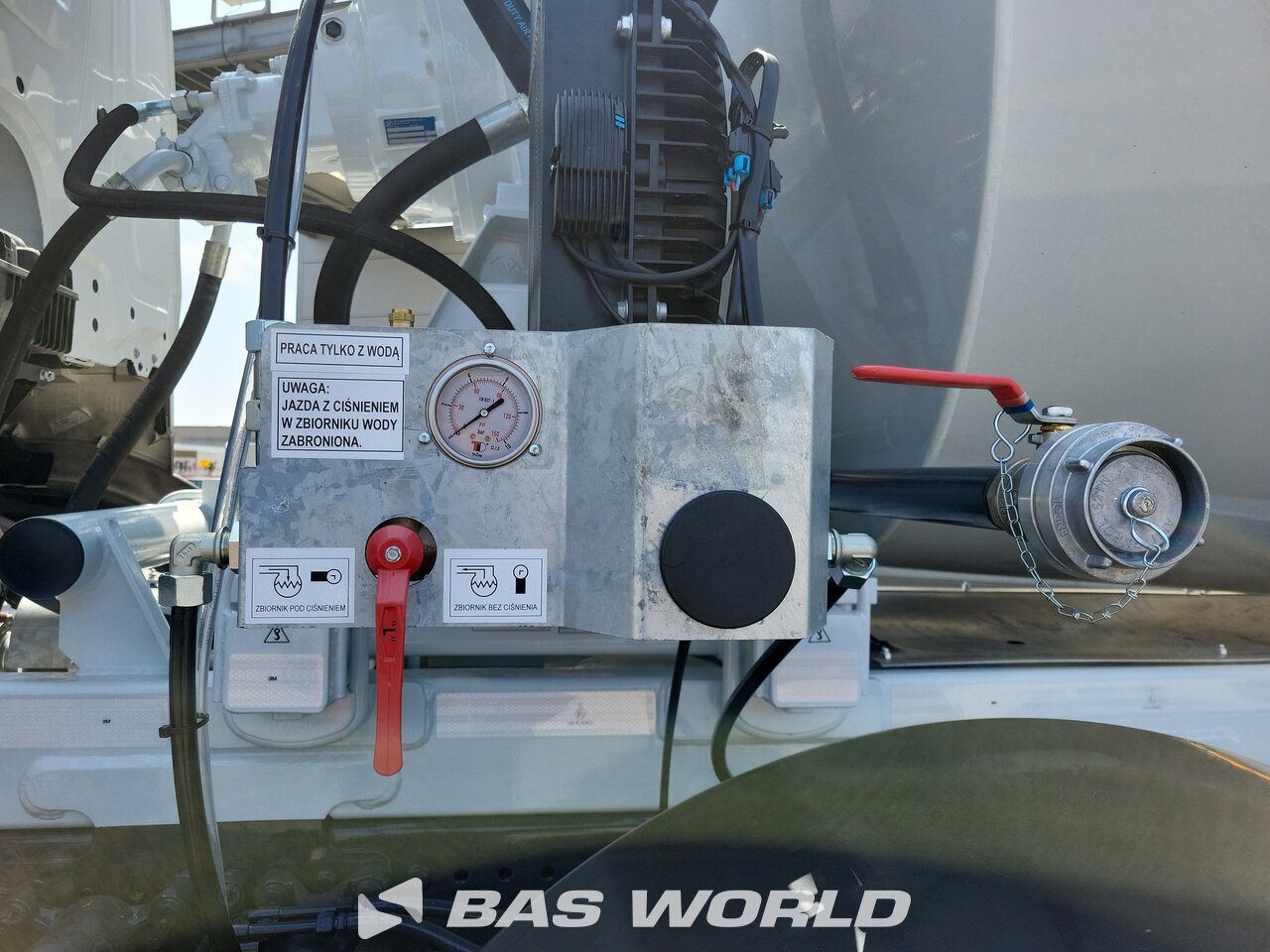 Other : Mercedes Arocs 3743 8X4 Fml BSH 103 Camion malaxeur béton