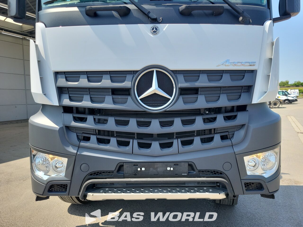 Other : Mercedes Arocs 3743 8X4 Fml BSH 103 Camion malaxeur béton
