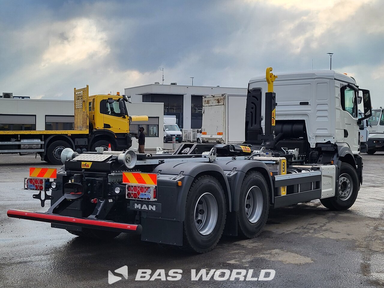 Other : MAN TGS 26.440 6X4 Hyva H20-60S camion à bras
