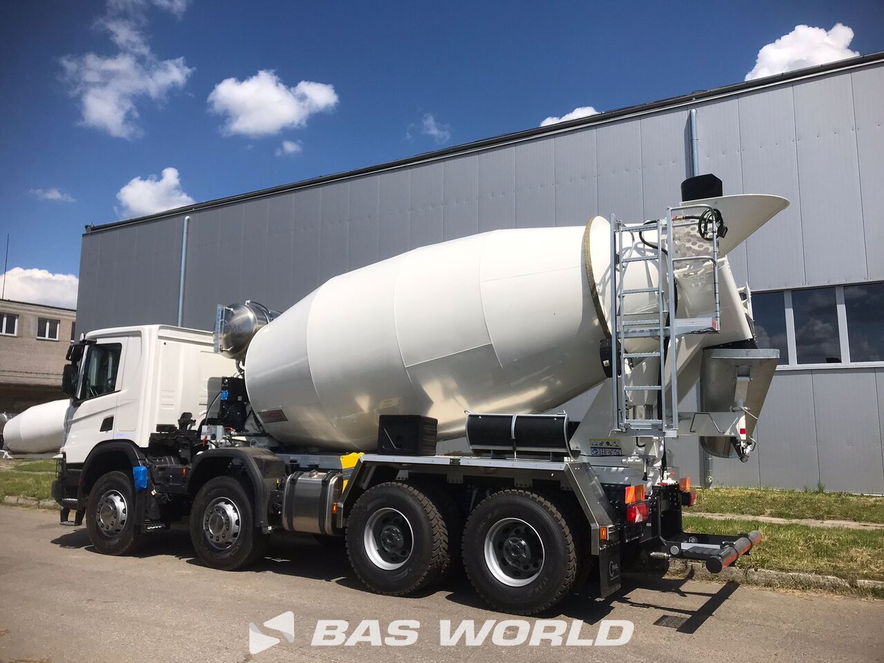 Other : Scania P420 XT 8X4 FML 10 Camion malaxeur béton