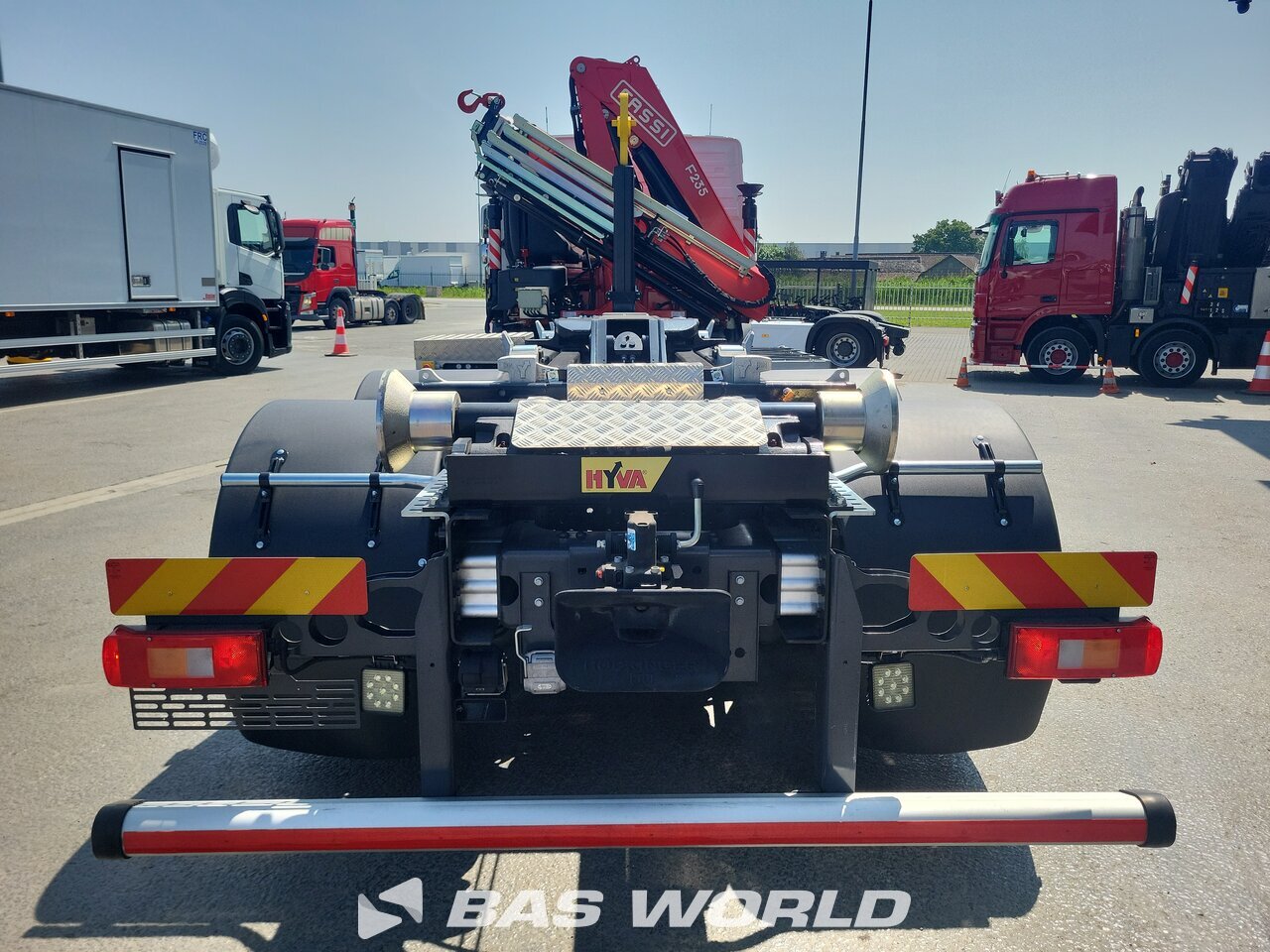 Other : Volvo FM 460 6X2 Hyva 20-57-S camion à bras