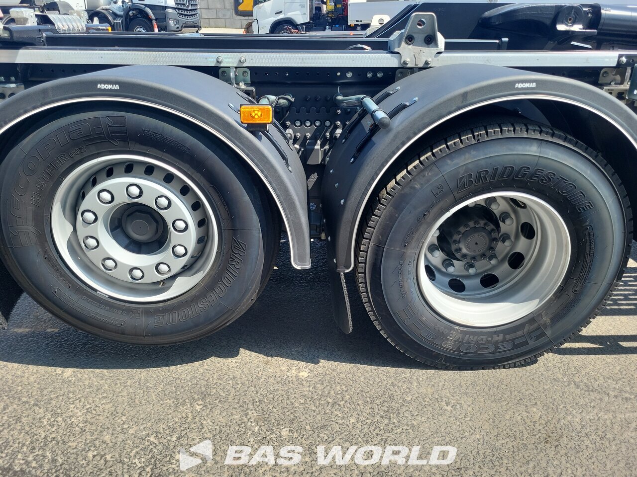 Other : Volvo FM 460 6X2 Hyva 20-57-S camion à bras